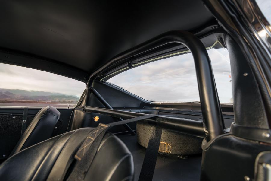 Интерьер Shelby GT350R (5R213) 1965 года  (фото 13 из 29)